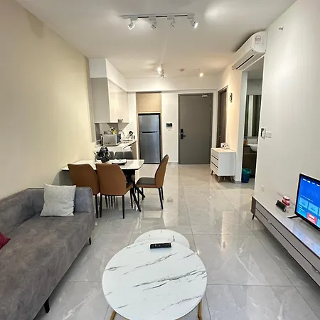 Agile Sky Home Near Pavilion With Trx And Golf View Including Swimming Pool